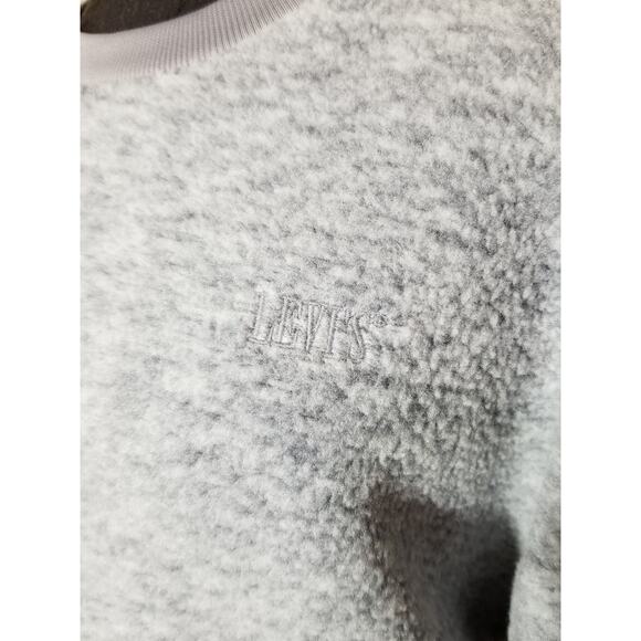 Levi's NWT Women's Sweater Pullover Fleece Crewneck Sweatshirt Size Medium Gray - Picture 3 of 12